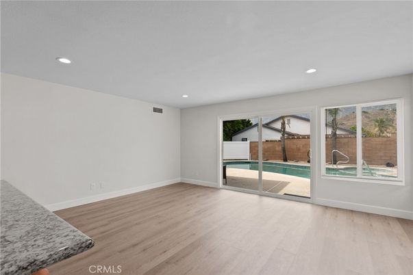 Empty room, Interior, Recessed Lighting, Wood Texture Flooring