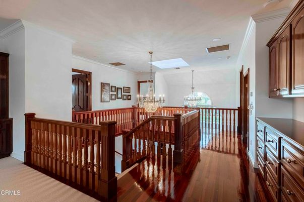 Chandelier, Interior, Recessed Lighting, Wood Texture Flooring