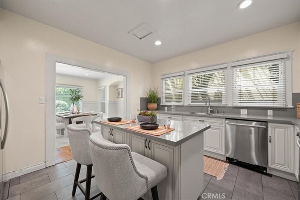 Dining room, Interior, Kitchen, Recessed Lighting, Stainless Steel Appliances