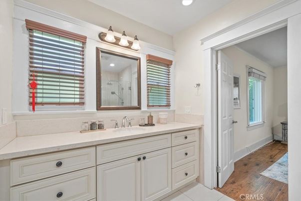 Bathroom, Interior, Recessed Lighting, Wood Texture Flooring