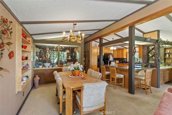 Chandelier, Dining room, Interior, Kitchen