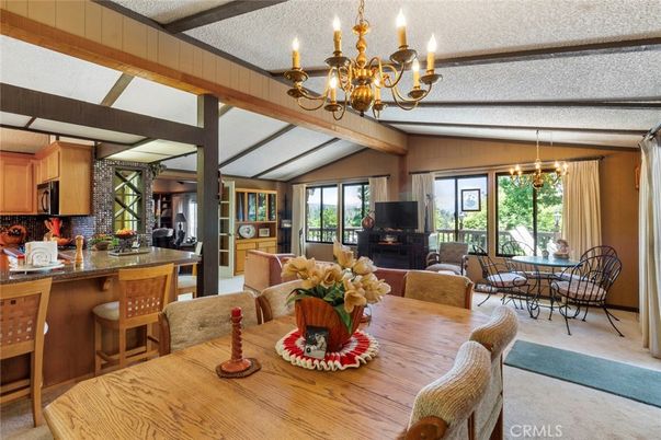 Chandelier, Dining room, Interior, Kitchen, Living room