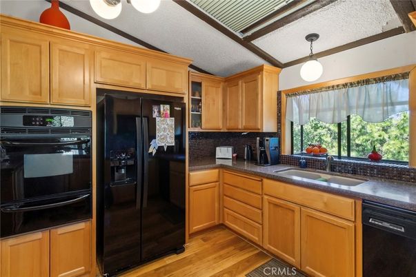 Interior, Kitchen, Pendant Lights, Wood Texture Flooring