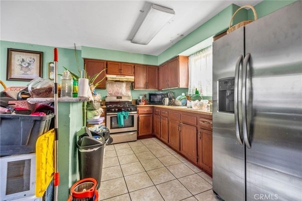 Interior, Kitchen, Stainless Steel Appliances