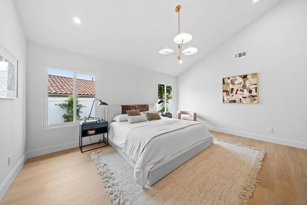 Bedroom, Interior, Pendant Lights, Recessed Lighting, Wood Texture Flooring