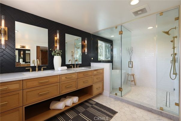 Bathroom, Dual Sink Vanities, Glass Shower, Interior, Recessed Lighting