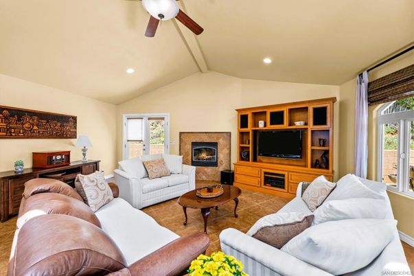 Fireplace, Interior, Living room, Recessed Lighting