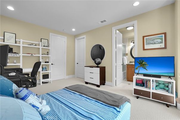 Bedroom, Home Office, Interior, Recessed Lighting