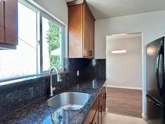 Interior, Kitchen, Pendant Lights, Wood Texture Flooring