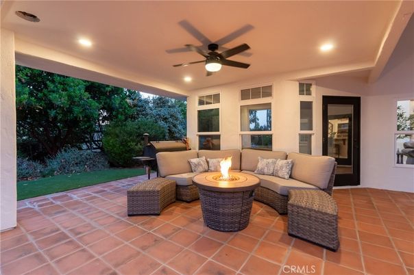 Exterior, Recessed Lighting