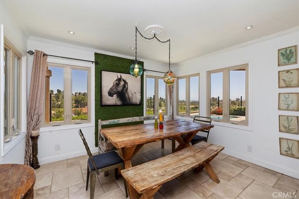Dining room, Interior, Pendant Lights, Recessed Lighting