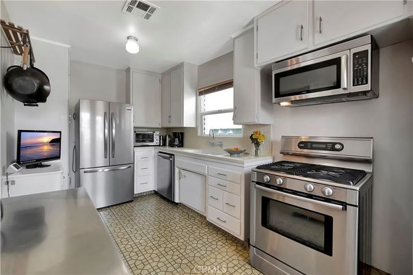 Interior, Kitchen, Stainless Steel Appliances