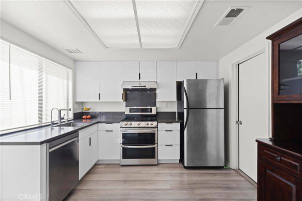 Interior, Kitchen, Stainless Steel Appliances, Wood Texture Flooring