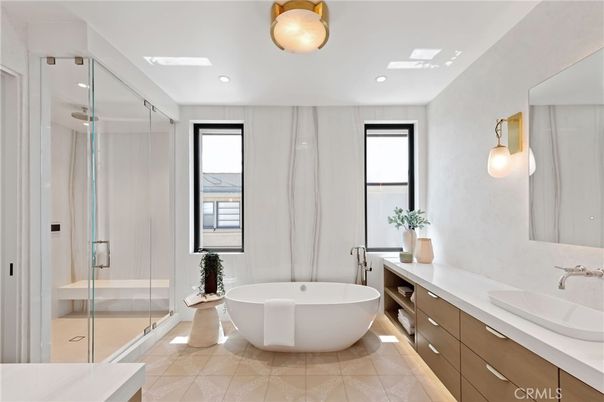 Bathroom, Dual Sink Vanities, Free Standing Baths, Glass Shower, Interior, Recessed Lighting