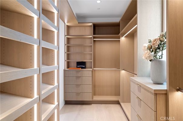 Interior, Recessed Lighting, Walk-in Closets, Wood Texture Flooring