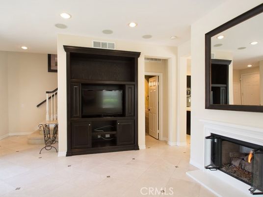 Fireplace, Interior, Recessed Lighting