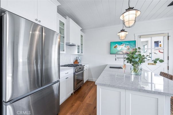 Interior, Kitchen, Pendant Lights, Stainless Steel Appliances, Wood Texture Flooring