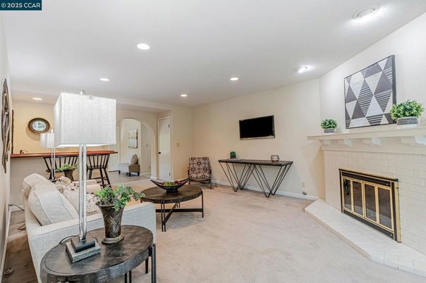 Fireplace, Interior, Living room, Recessed Lighting