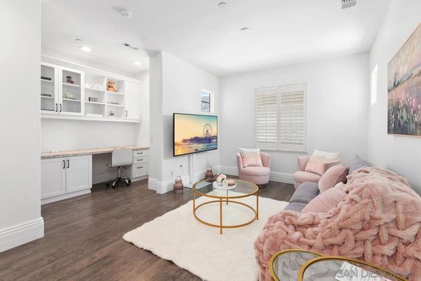 Home Office, Interior, Living room, Recessed Lighting, Wood Texture Flooring
