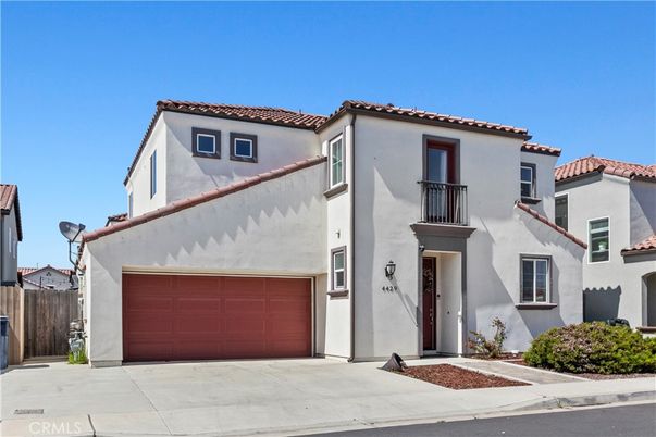 Attached, Exterior, Facade, Spanish Mediterranean