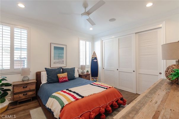 Bedroom, Interior, Recessed Lighting, Wood Texture Flooring