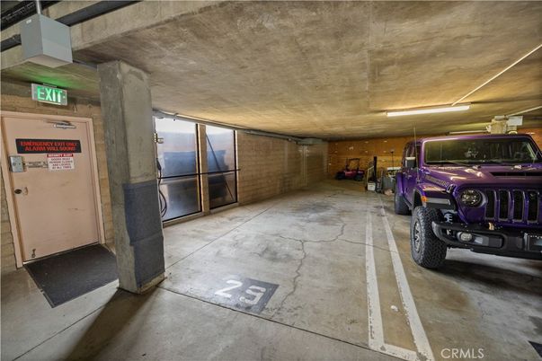 Garage, Interior