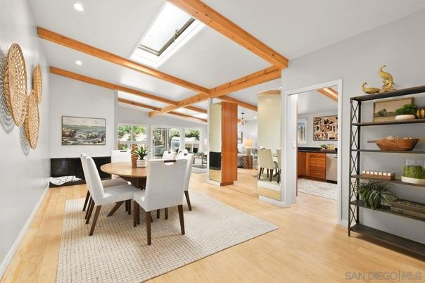 Dining room, Interior, Recessed Lighting, Wooden Beams, Wood Texture Flooring