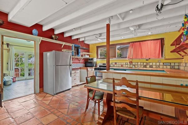 Dining room, Interior, Kitchen, Recessed Lighting