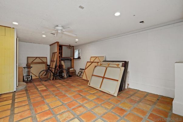 Interior, Recessed Lighting