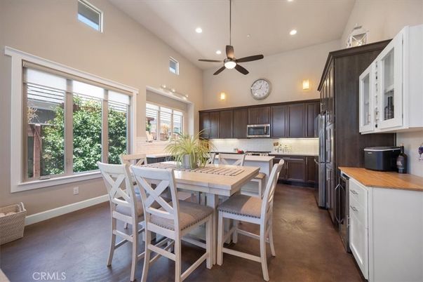 Dining room, Interior, Kitchen, Recessed Lighting
