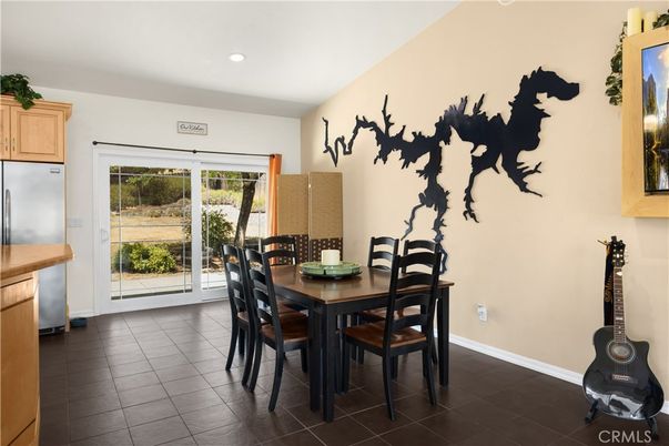 Dining room, Interior, Recessed Lighting