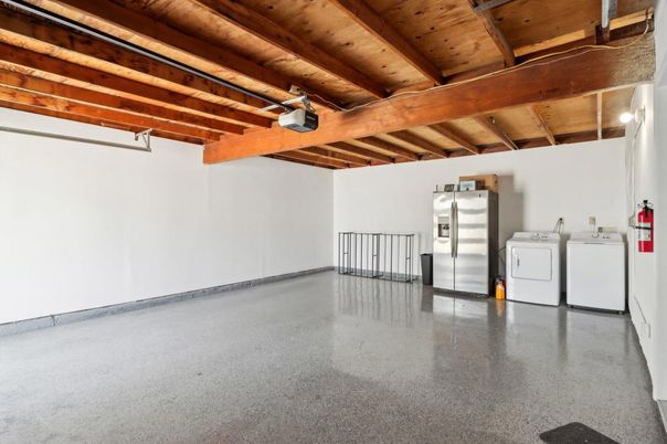 Interior, Washer, Wooden Beams, Wooden Ceilings