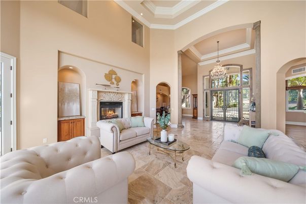 Chandelier, Fireplace, Interior, Living room, Recessed Lighting