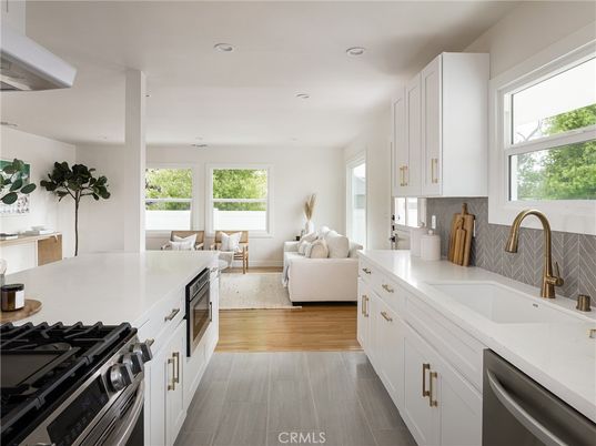 Interior, Kitchen, Living room, Recessed Lighting, Wood Texture Flooring