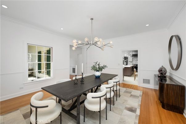 Dining room, Interior, Kitchen, Pendant Lights, Recessed Lighting, Wood Texture Flooring