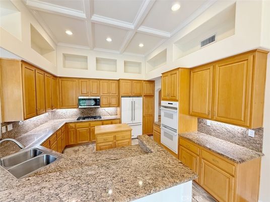 Interior, Kitchen, Recessed Lighting