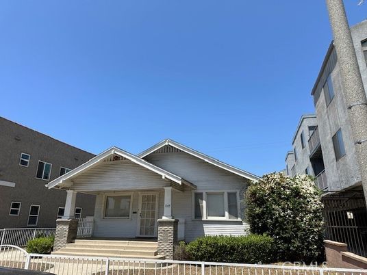 Exterior, Facade, American Craftsman