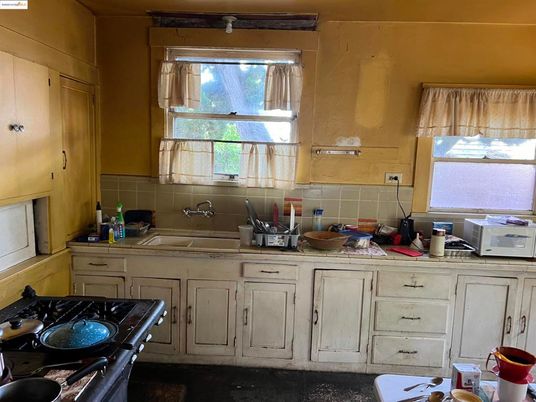 Interior, Kitchen