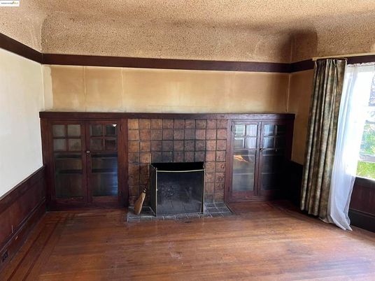Fireplace, Interior, Wood Texture Flooring