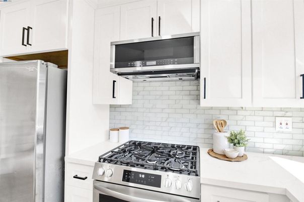 Interior, Kitchen, Stainless Steel Appliances
