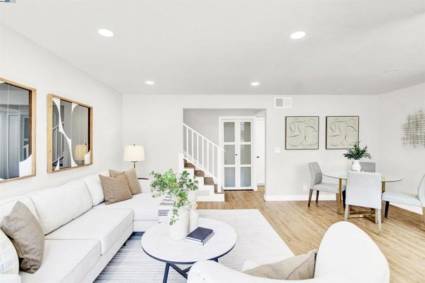 Dining room, Interior, Living room, Recessed Lighting, Wood Texture Flooring