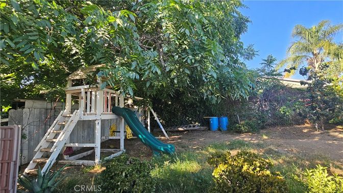 Backyard, Exterior, Playground