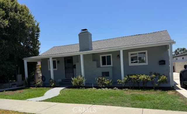 Exterior, Facade, Cape Cod