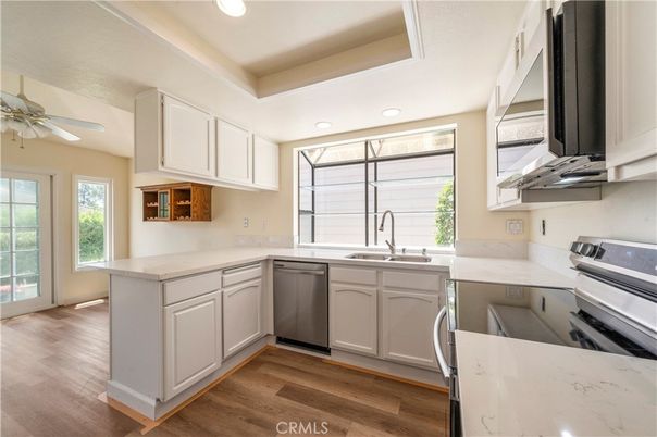 Interior, Kitchen, Recessed Lighting, Wood Texture Flooring