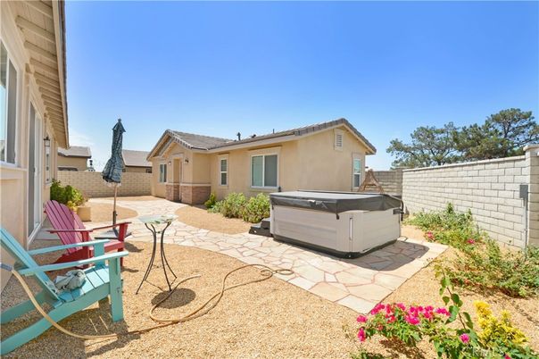 Backyard, Exterior, Hot Tub