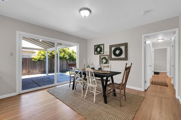 Dining room, Interior, Wood Texture Flooring