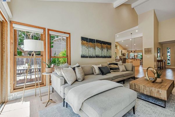 Interior, Kitchen, Living room, Pendant Lights, Recessed Lighting