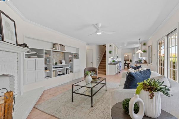 Interior, Kitchen, Living room, Pendant Lights, Recessed Lighting