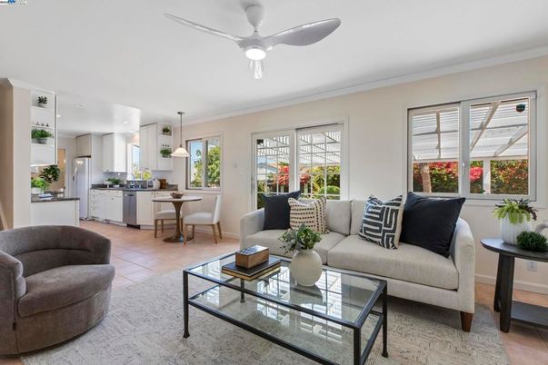Dining room, Interior, Kitchen, Living room, Pendant Lights