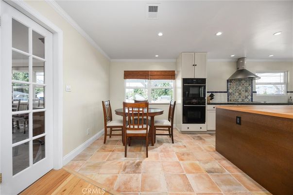 Dining room, Interior, Kitchen, Recessed Lighting